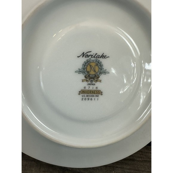Noritake Porcelain China 6716 INVERNESS Platinum Vintage Japan Blue White Saucer - Picture 9 of 16